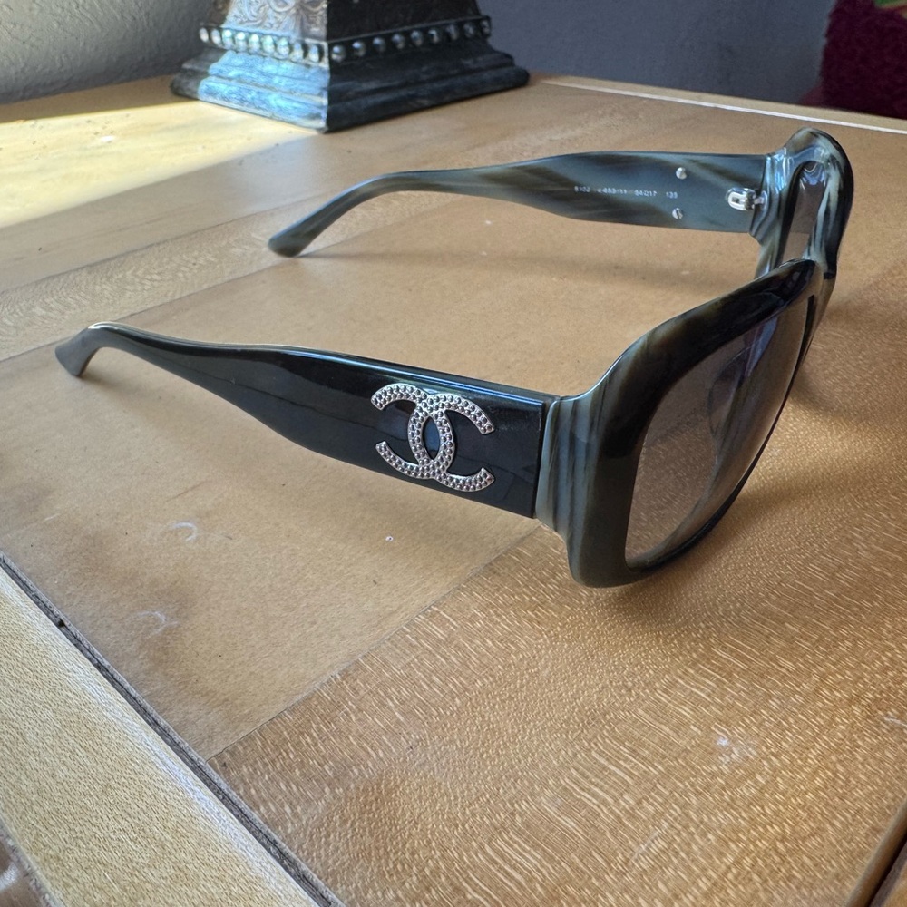 CHANEL Black and Silver Rectangular Sunglasses